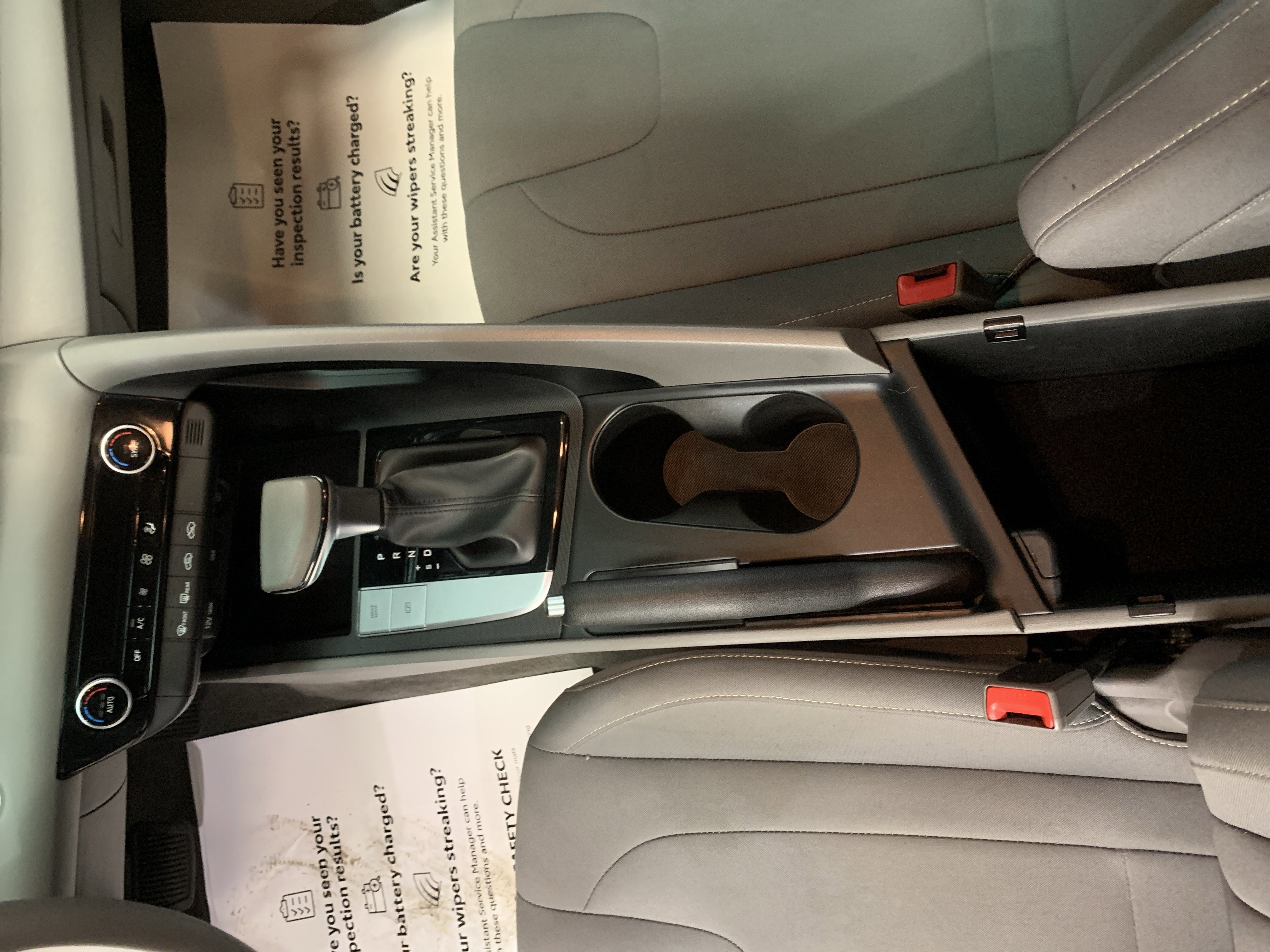 Used 2023 Hyundai Elantra SEL image 15