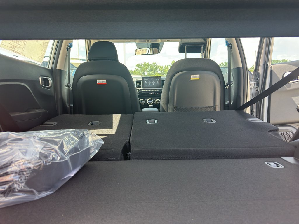 New 2026 Hyundai Venue SEL FWD image 32