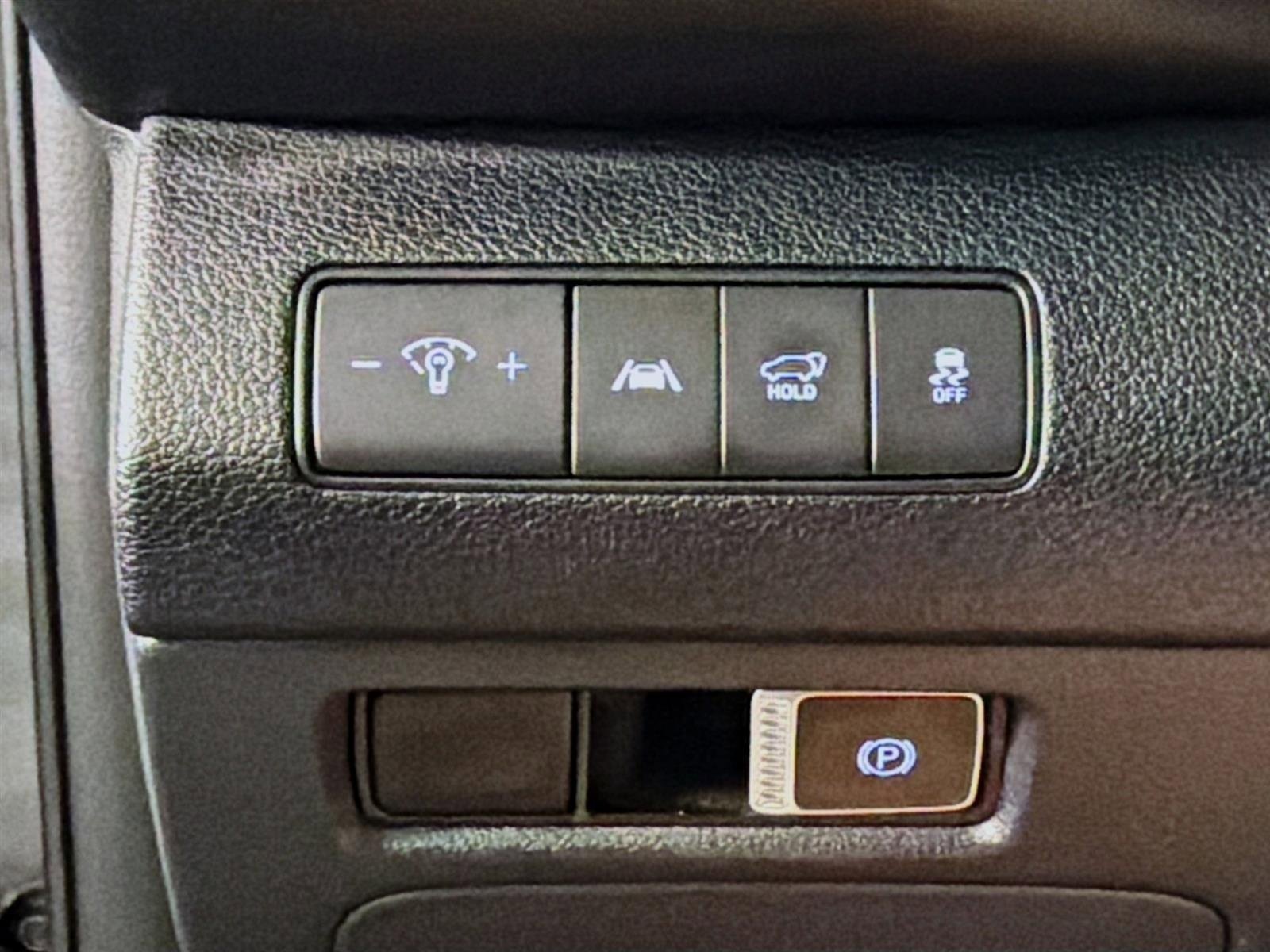 Certified 2023 Hyundai Santa Fe XRT image 10