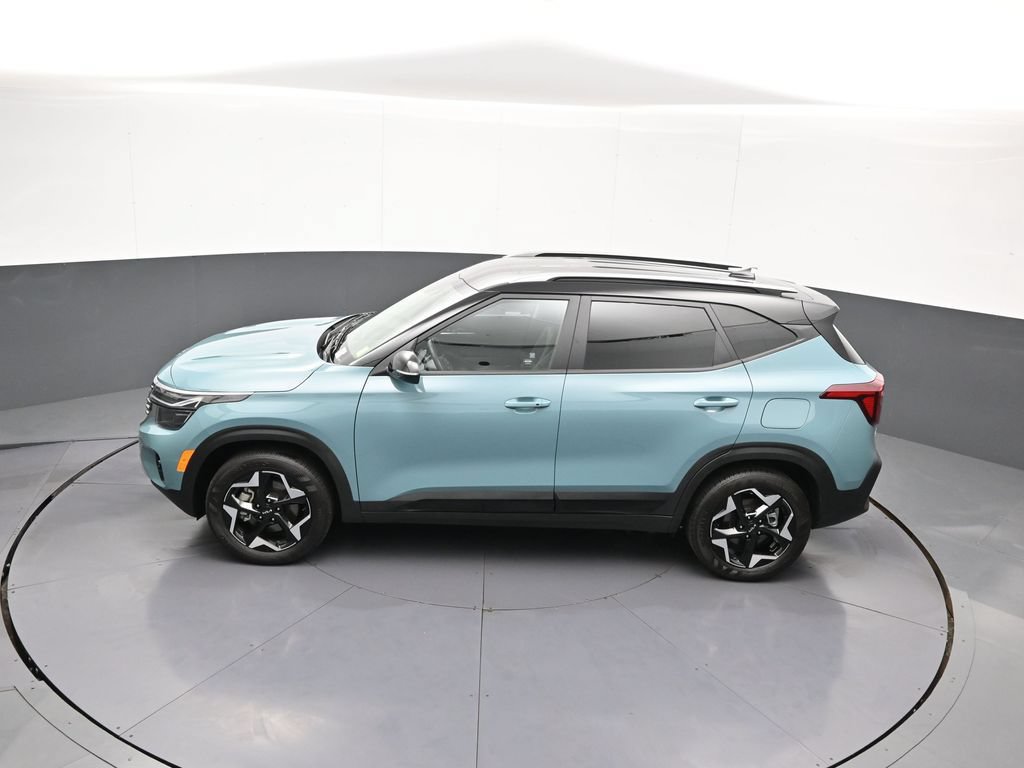 Certified 2025 Kia Seltos S AWD/4WD image 40