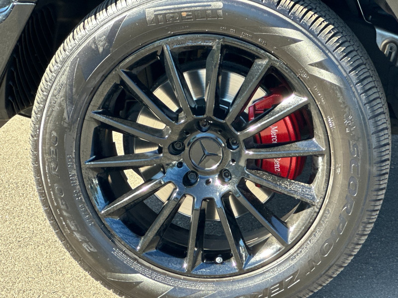 Used 2023 Mercedes-Benz G 550 image 34