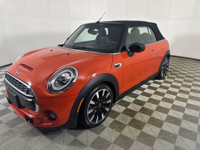 Used 2020 MINI Cooper S FWD image 2