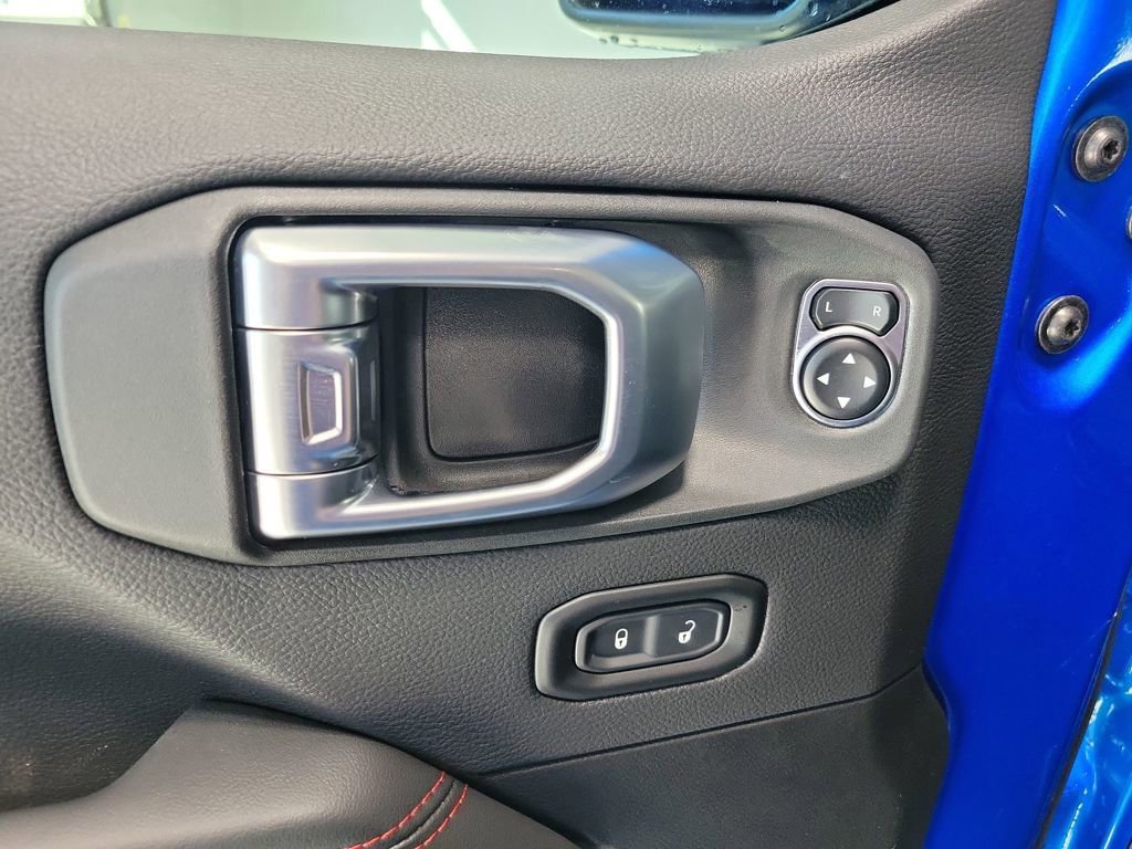 New 2026 Jeep Wrangler Unlimited Rubicon w/ Xtreme 35 Tire Package image 12