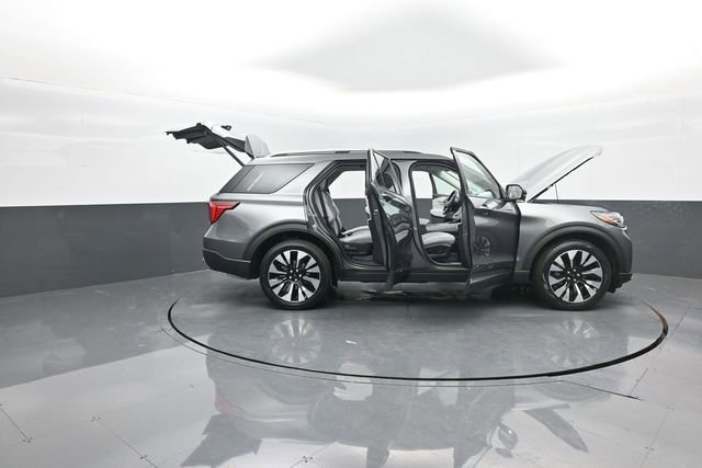 New 2026 Ford Explorer Platinum image 39