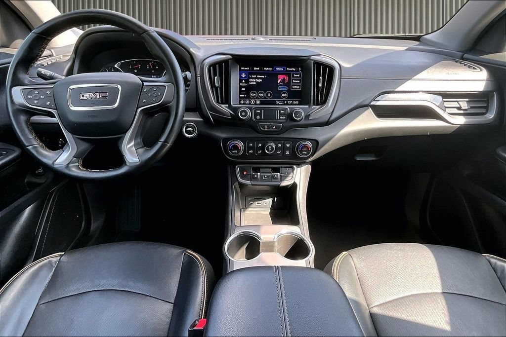 Used 2023 GMC Terrain AT4 AWD/4WD image 16