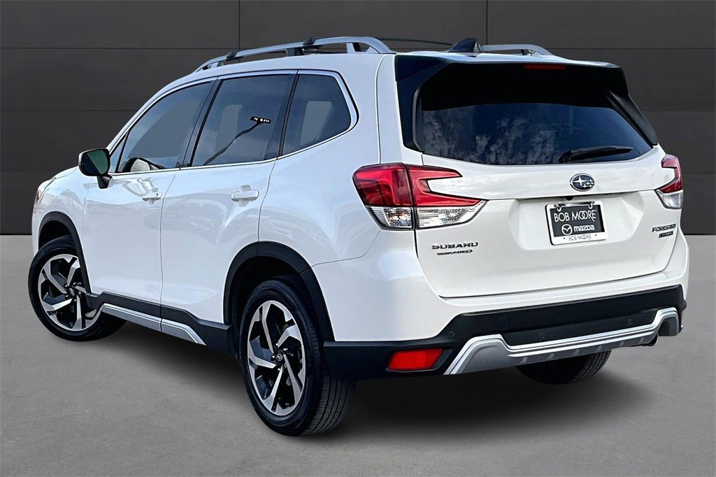 Used 2024 Subaru Forester Touring image 8