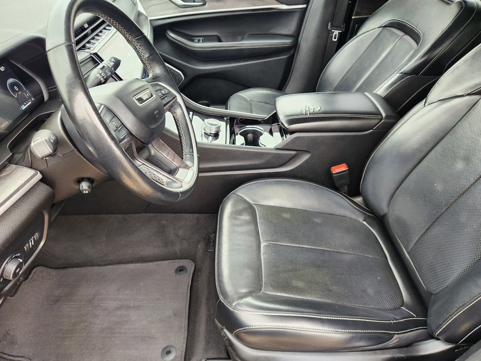 Used 2021 Jeep Grand Cherokee L Limited w/ Luxury Tech Group II image 14