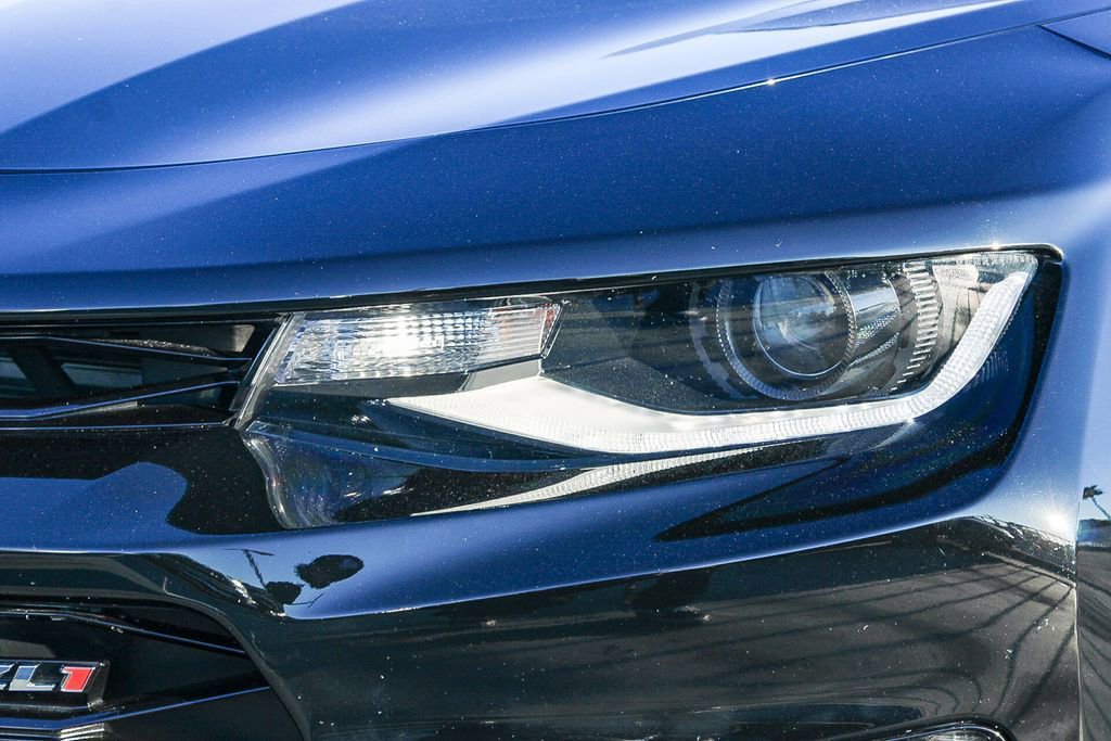 Used 2018 Chevrolet Camaro ZL1 w/ LPO, ZL1 Protection Package RWD image 9