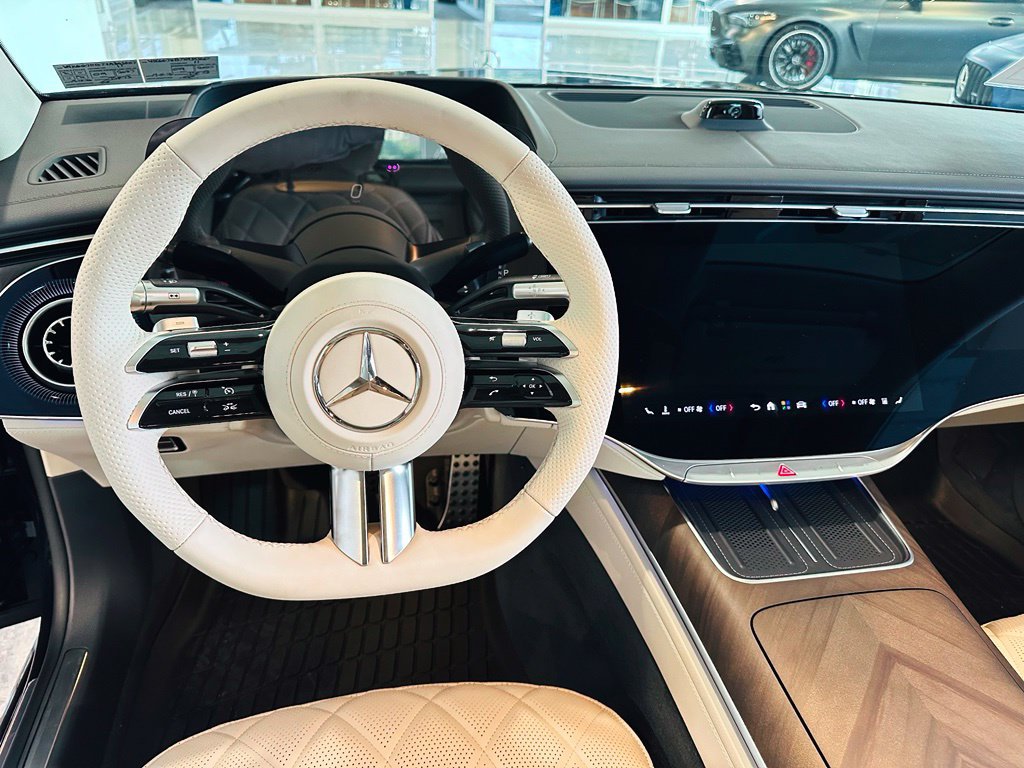 New 2027 Mercedes-Benz S 580 4MATIC Sedan image 9
