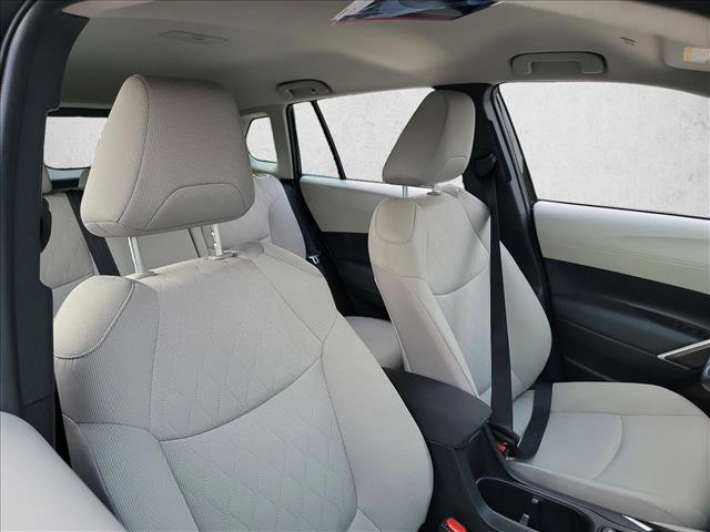 Used 2025 Toyota Corolla Cross L image 15