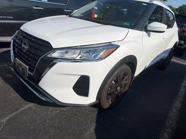 Used 2024 Nissan Kicks SV FWD image 6