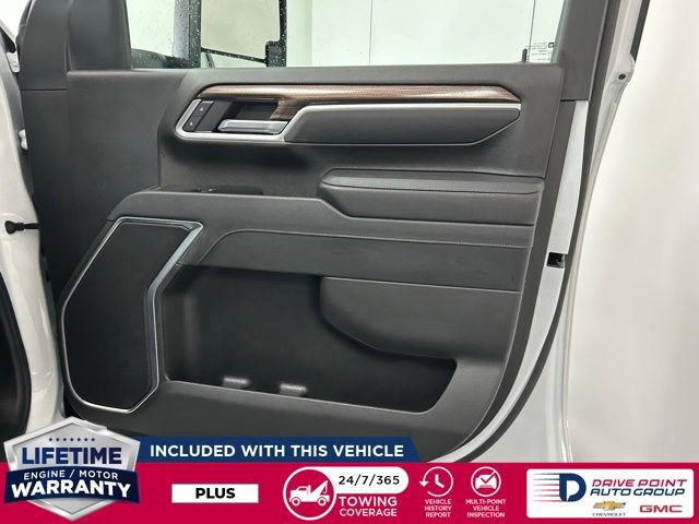 Used 2025 Chevrolet Silverado 2500 LT w/ Convenience Package AWD/4WD image 23