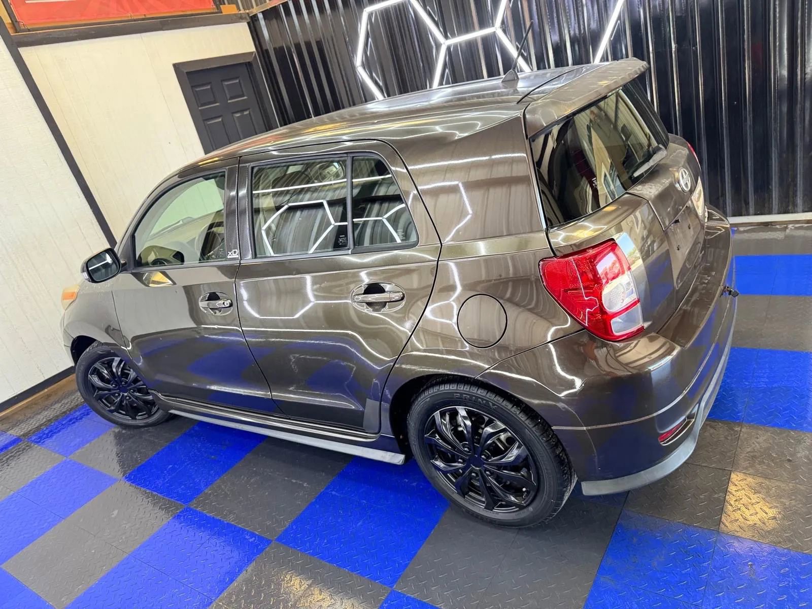 Used 2011 Scion xD Hatchback 4D image 27