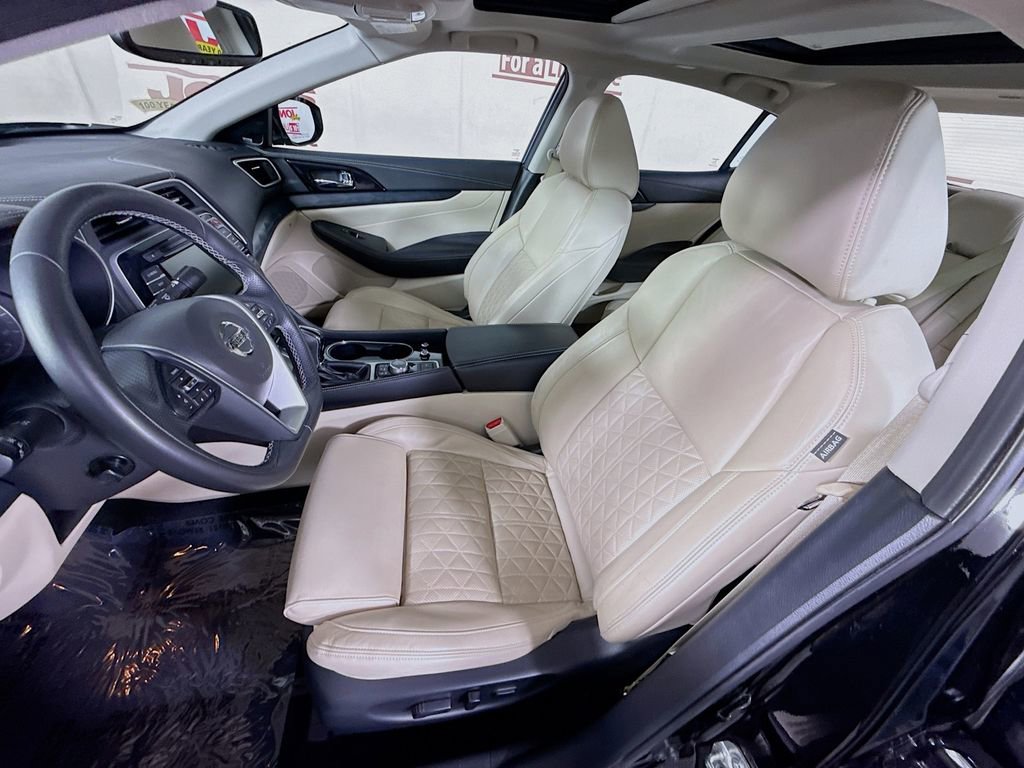 Used 2019 Nissan Maxima Platinum image 27