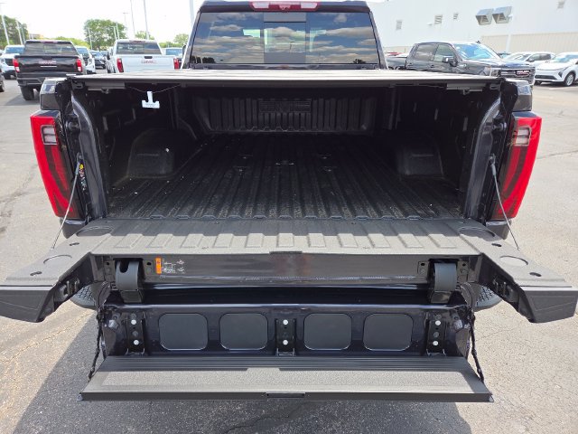 New 2026 GMC Sierra 2500 Denali w/ Max Trailering Package AWD/4WD image 29