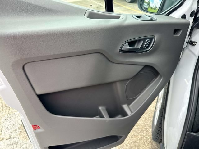 New 2026 Ford Transit 150 Low Roof w/ Load Area Protection Package RWD image 23