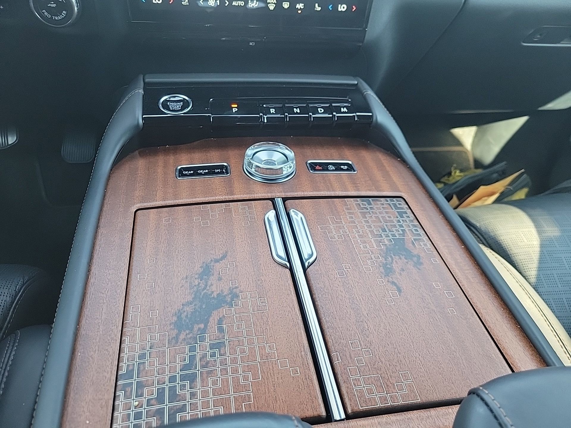 Used 2025 Lincoln Navigator Black Label image 37