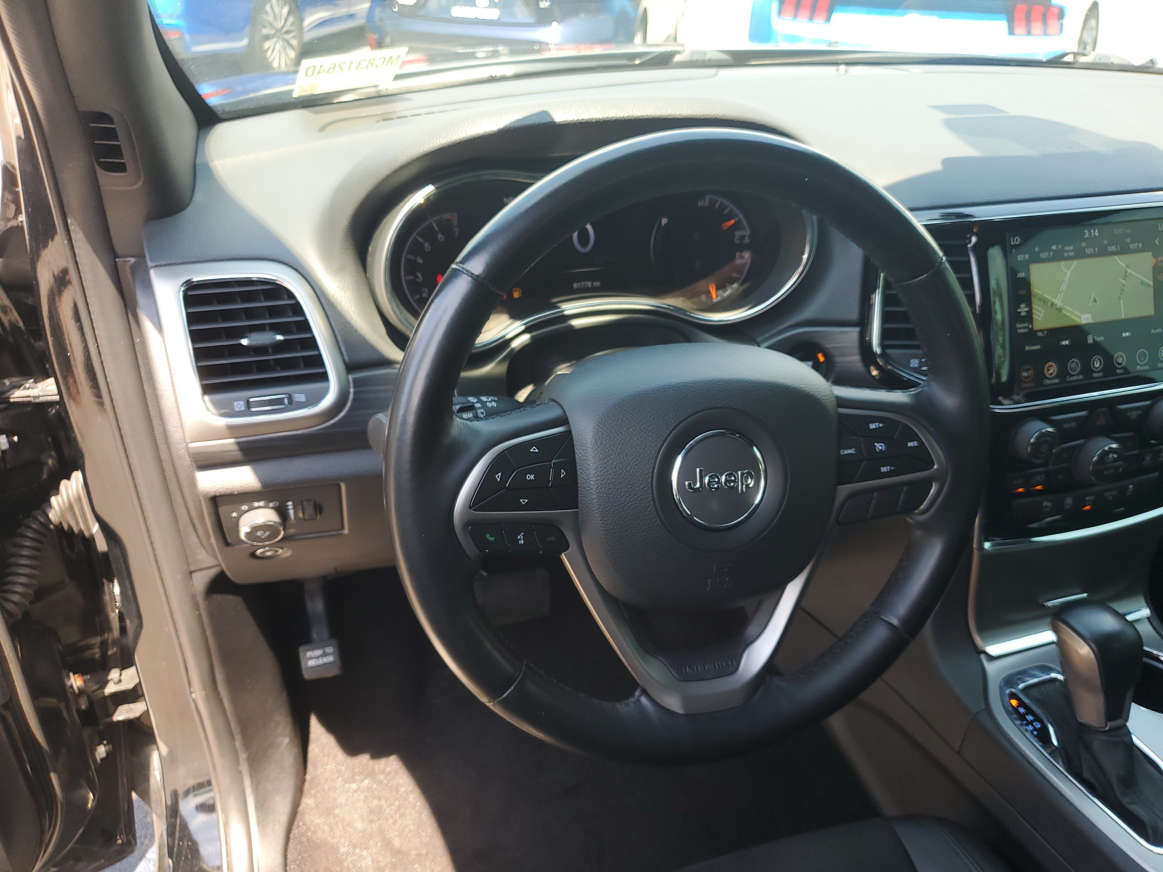 Used 2021 Jeep Grand Cherokee Laredo X RWD image 15