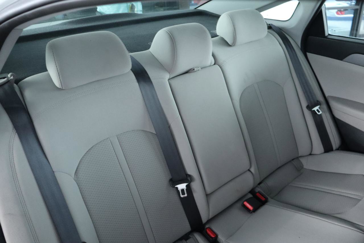 Used 2016 Hyundai Sonata SE image 33