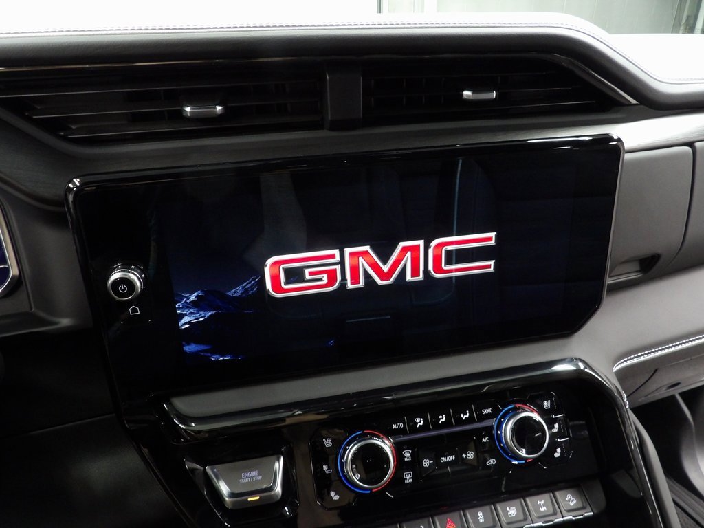 Used 2025 GMC Sierra 2500 AT4X image 17
