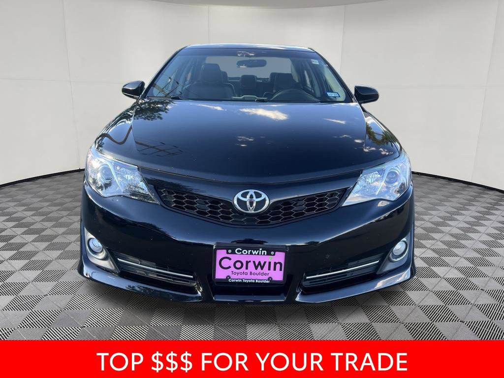 Used 2012 Toyota Camry SE FWD image 2