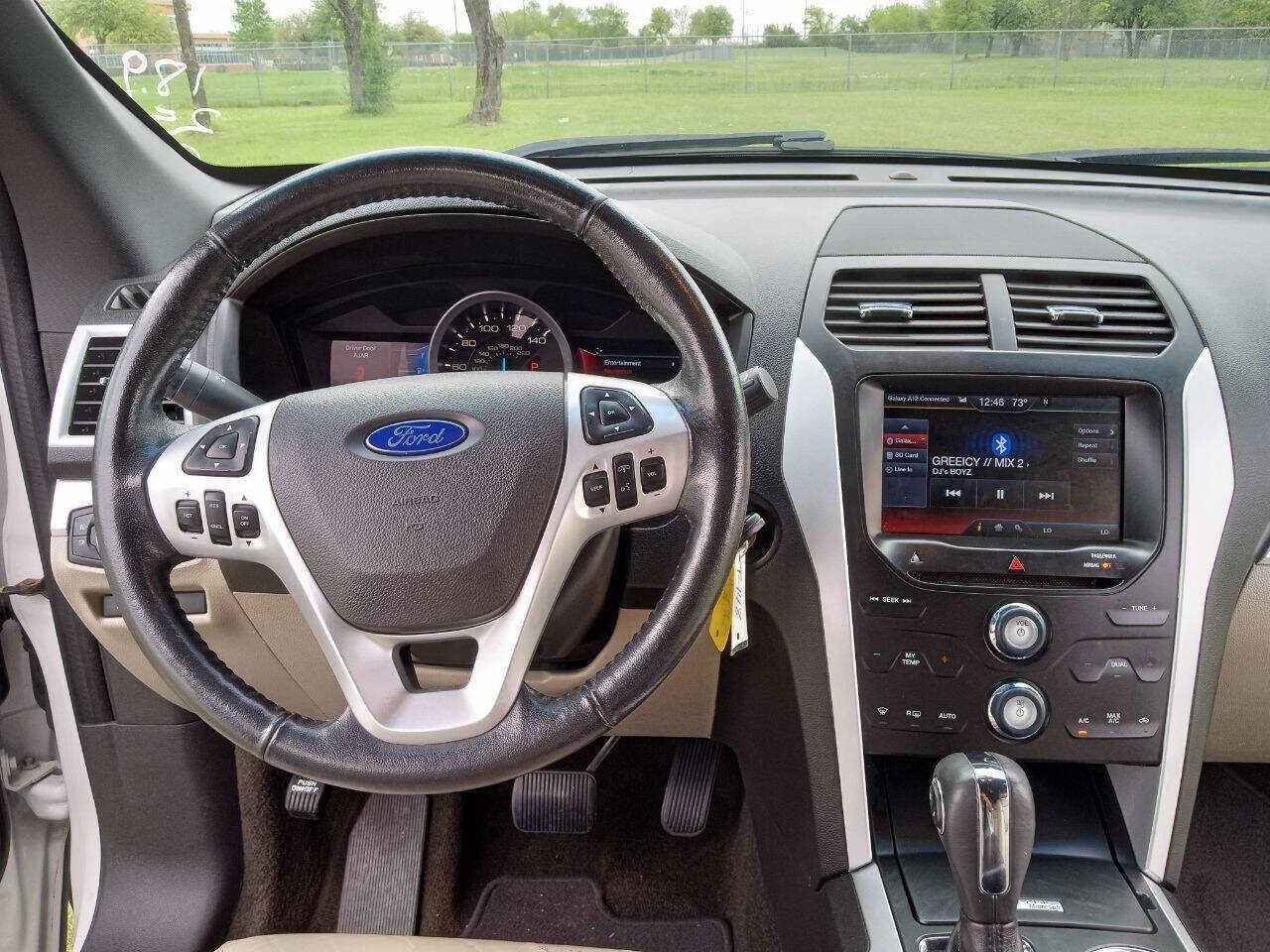 Used 2014 Ford Explorer XLT w/ Equipment Group 202A FWD image 19