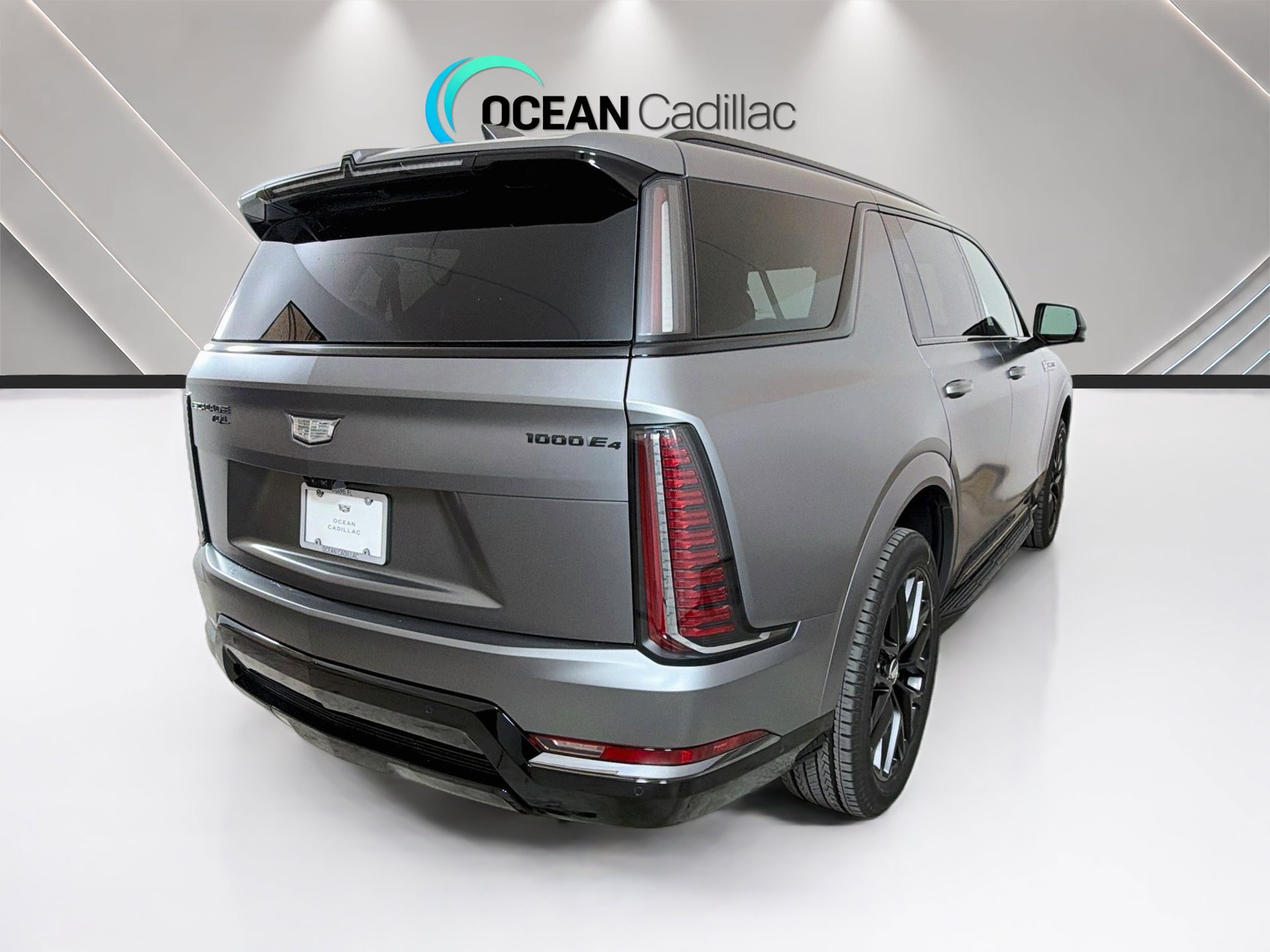 New 2026 Cadillac Escalade IQL Sport 2 w/ LPO, ONYX Package AWD/4WD image 5