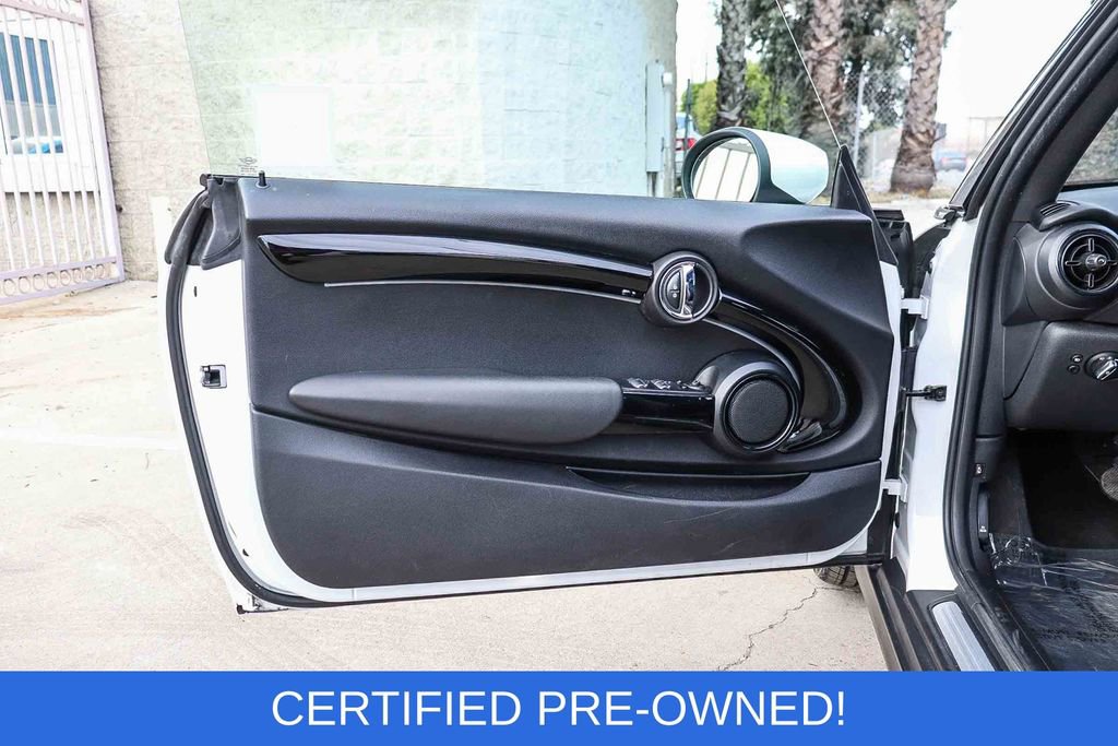 Used 2023 MINI Cooper S image 31