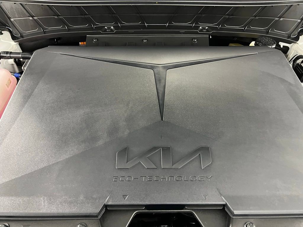 Used 2024 Kia Niro Wave image 37