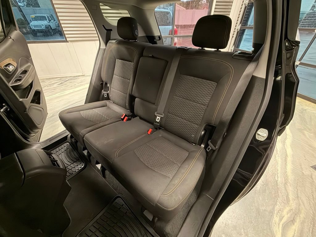 Used 2020 GMC Terrain SLE w/ Driver Convenience Package FWD image 6