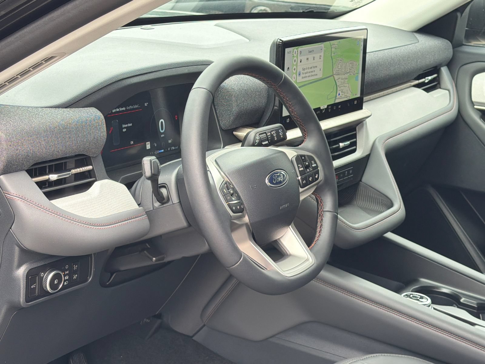 New 2026 Ford Explorer Active w/ Active Comfort Package AWD/4WD image 15
