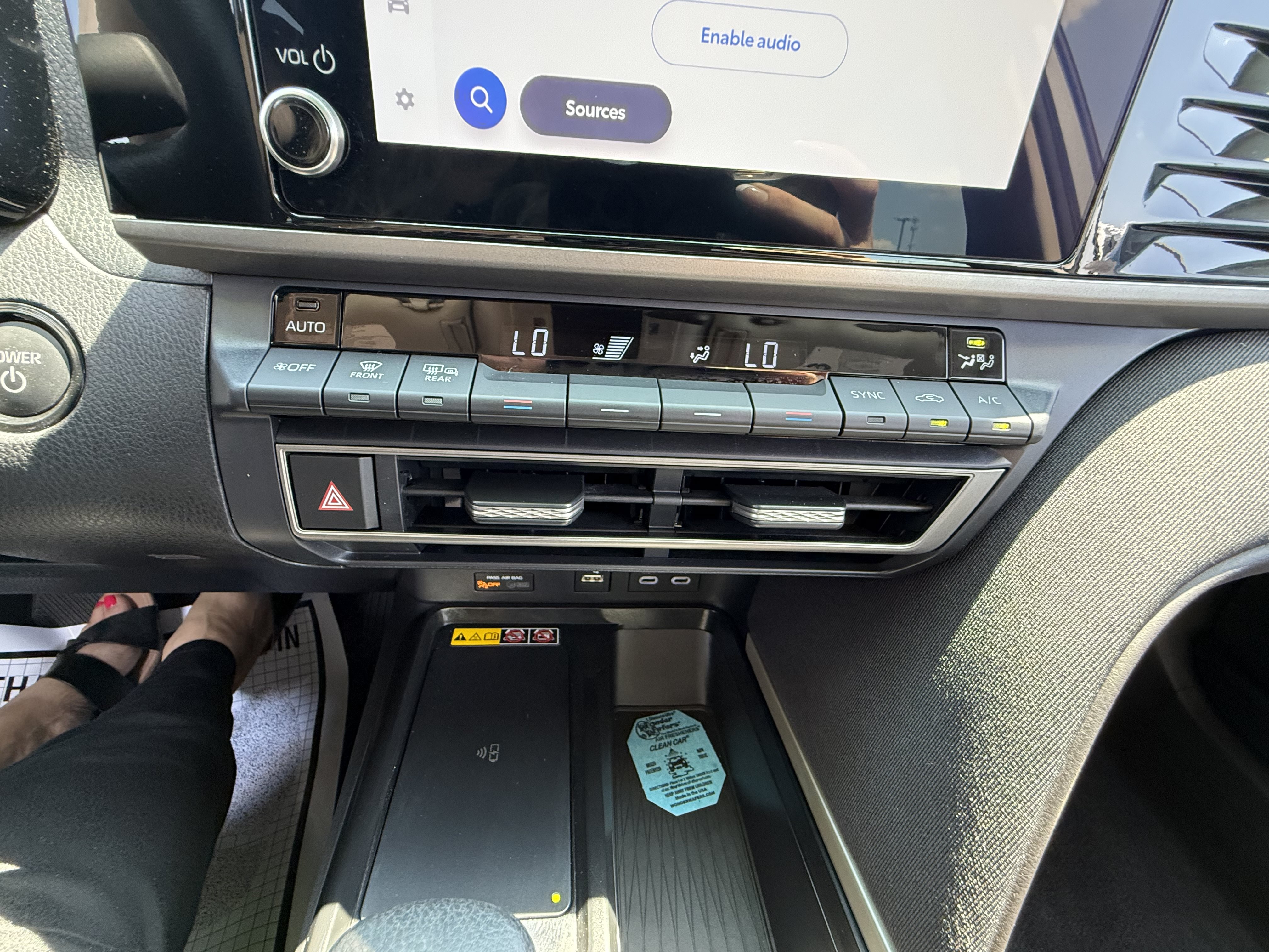 Used 2026 Toyota Camry LE FWD image 11