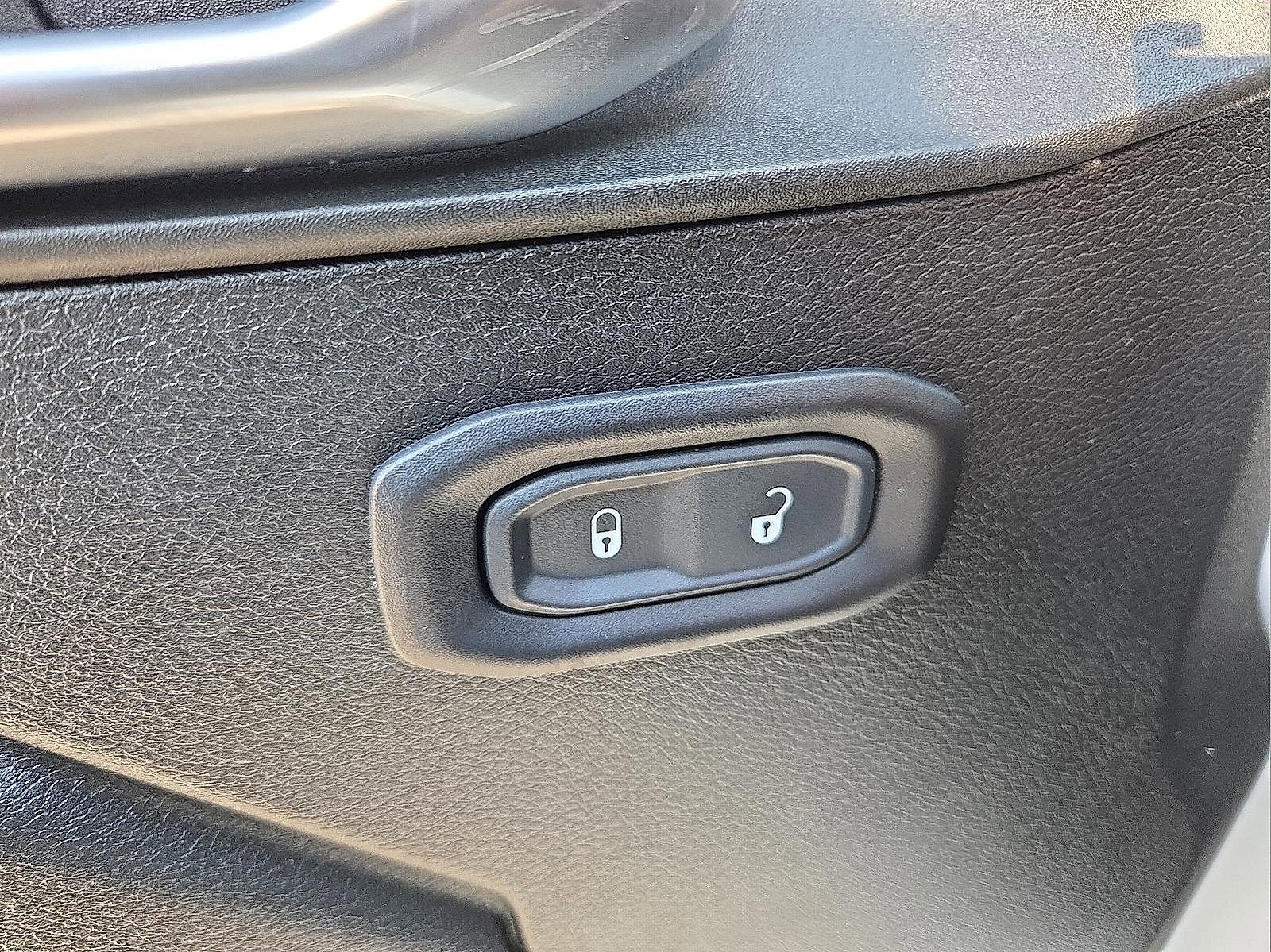 Used 2020 Jeep Wrangler Unlimited Sport S image 15