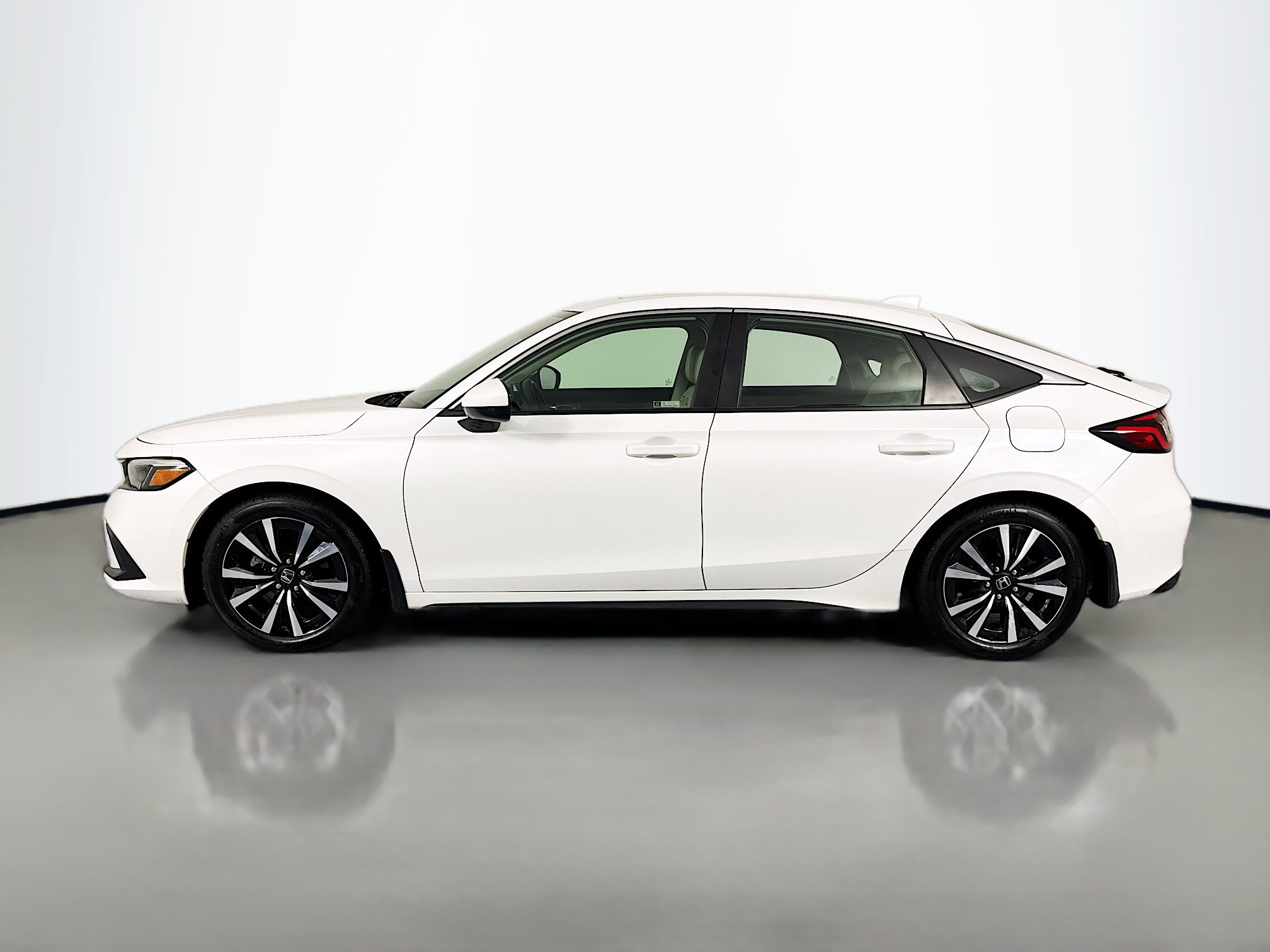 Certified 2024 Honda Civic EX-L image 8