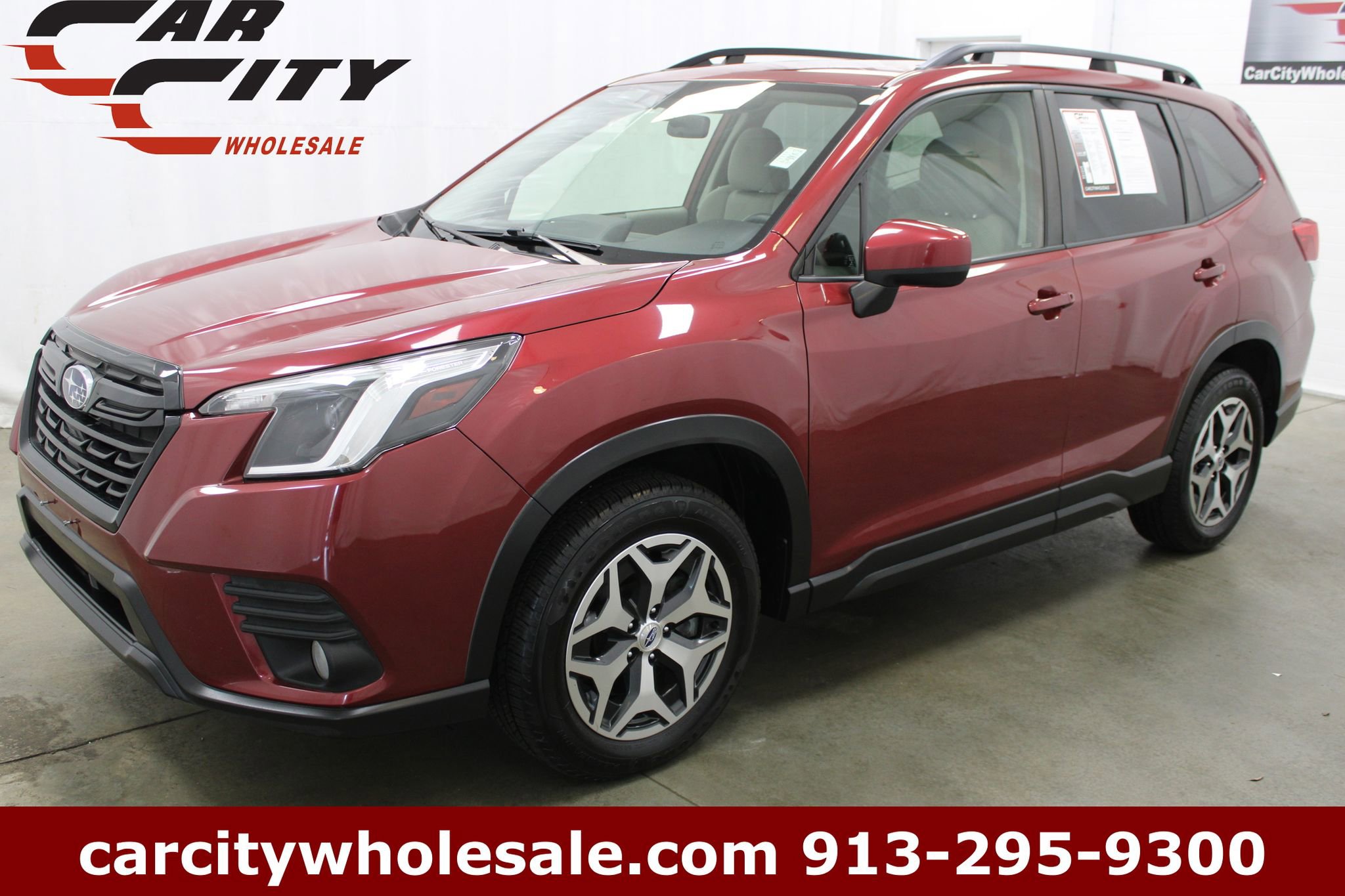 Used 2022 Subaru Forester Premium image 1