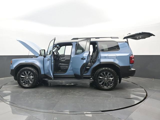 Used 2025 Toyota Land Cruiser AWD/4WD image 32