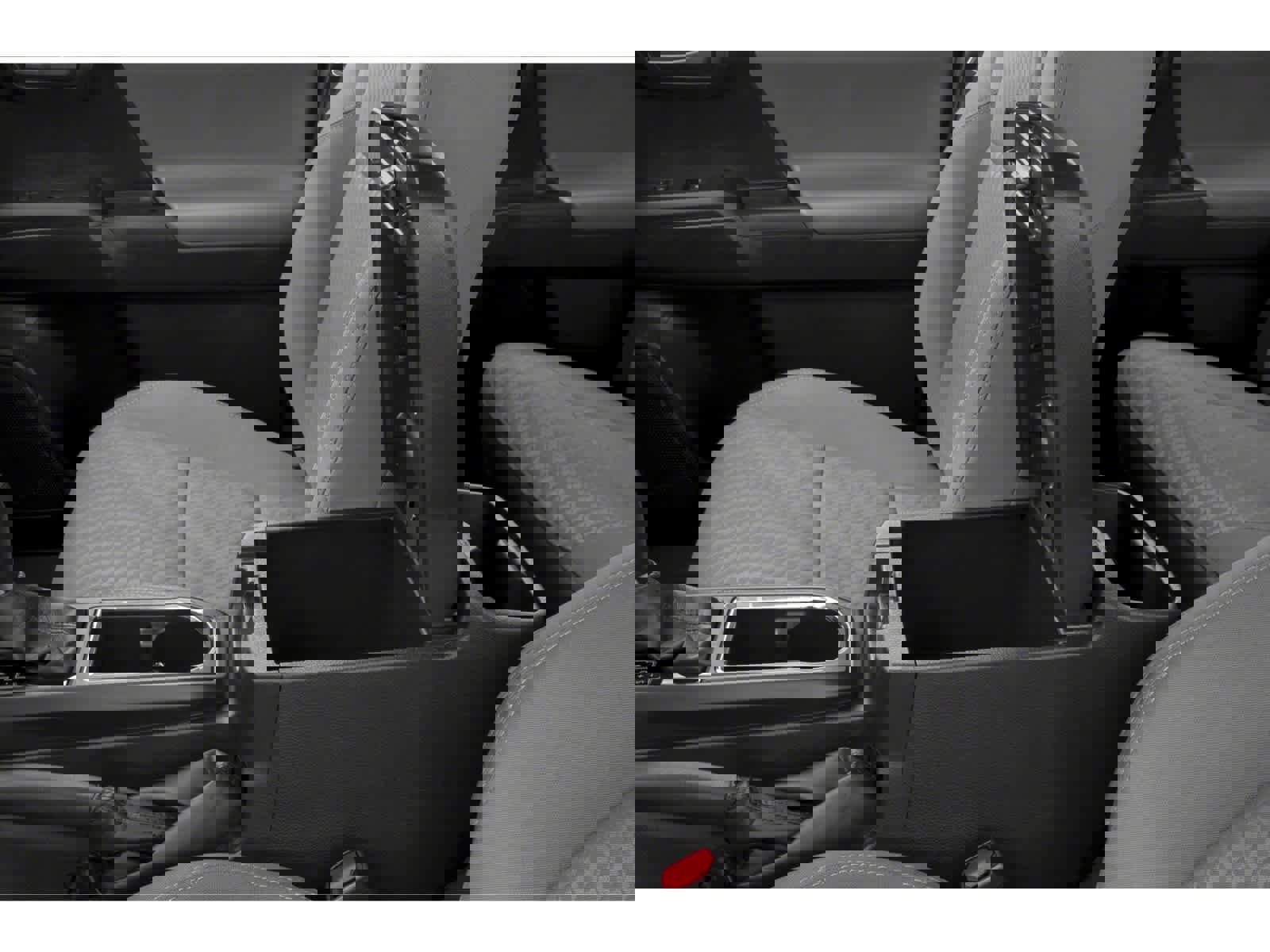 Used 2022 Toyota Tacoma SR image 9