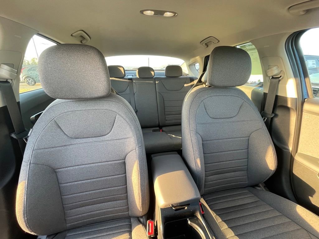 Certified 2025 Kia K4 GT-Line Turbo FWD image 27