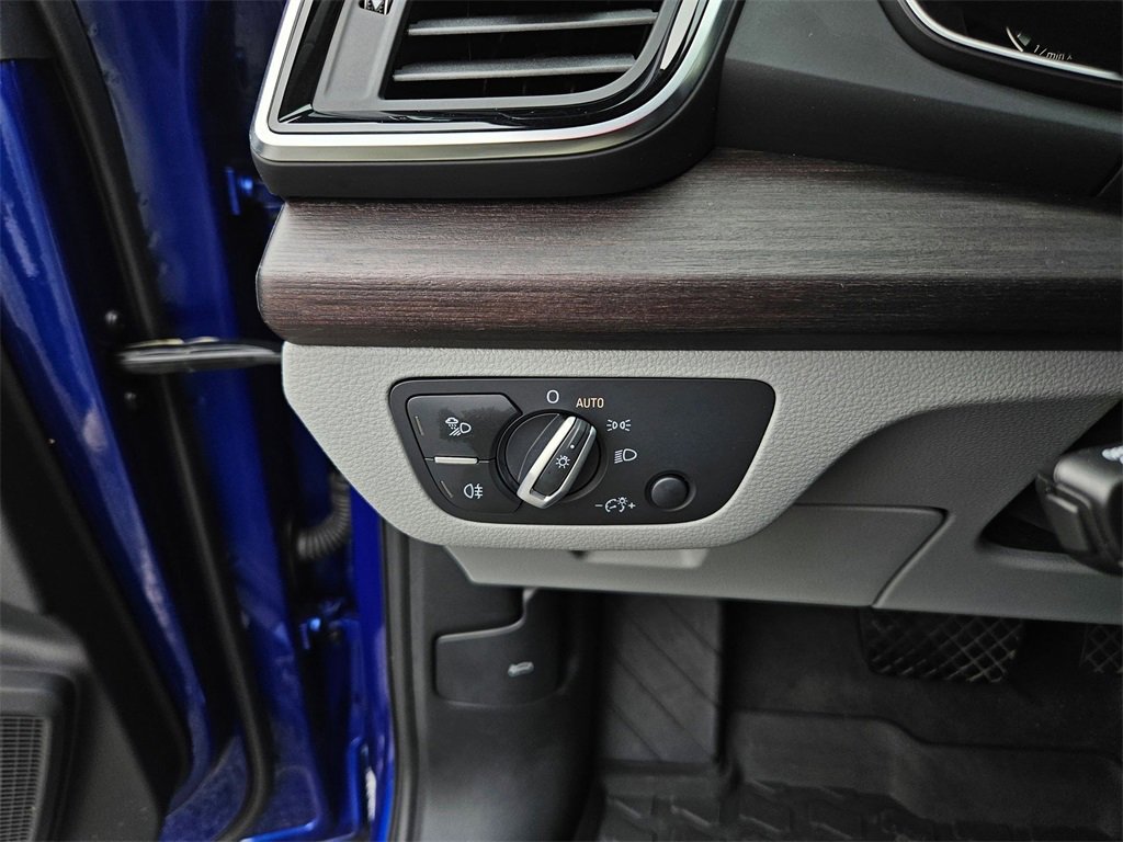 Used 2022 Audi Q5 2.0T Premium Plus image 17