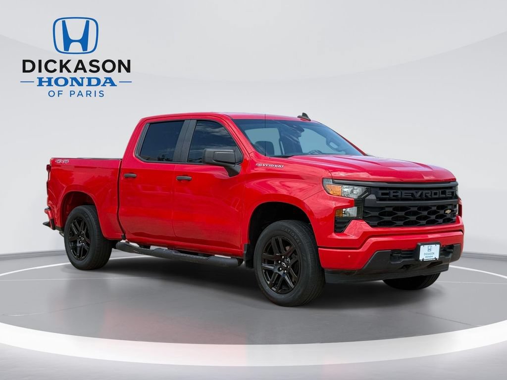 Used 2023 Chevrolet Silverado 1500 Custom AWD/4WD image 3