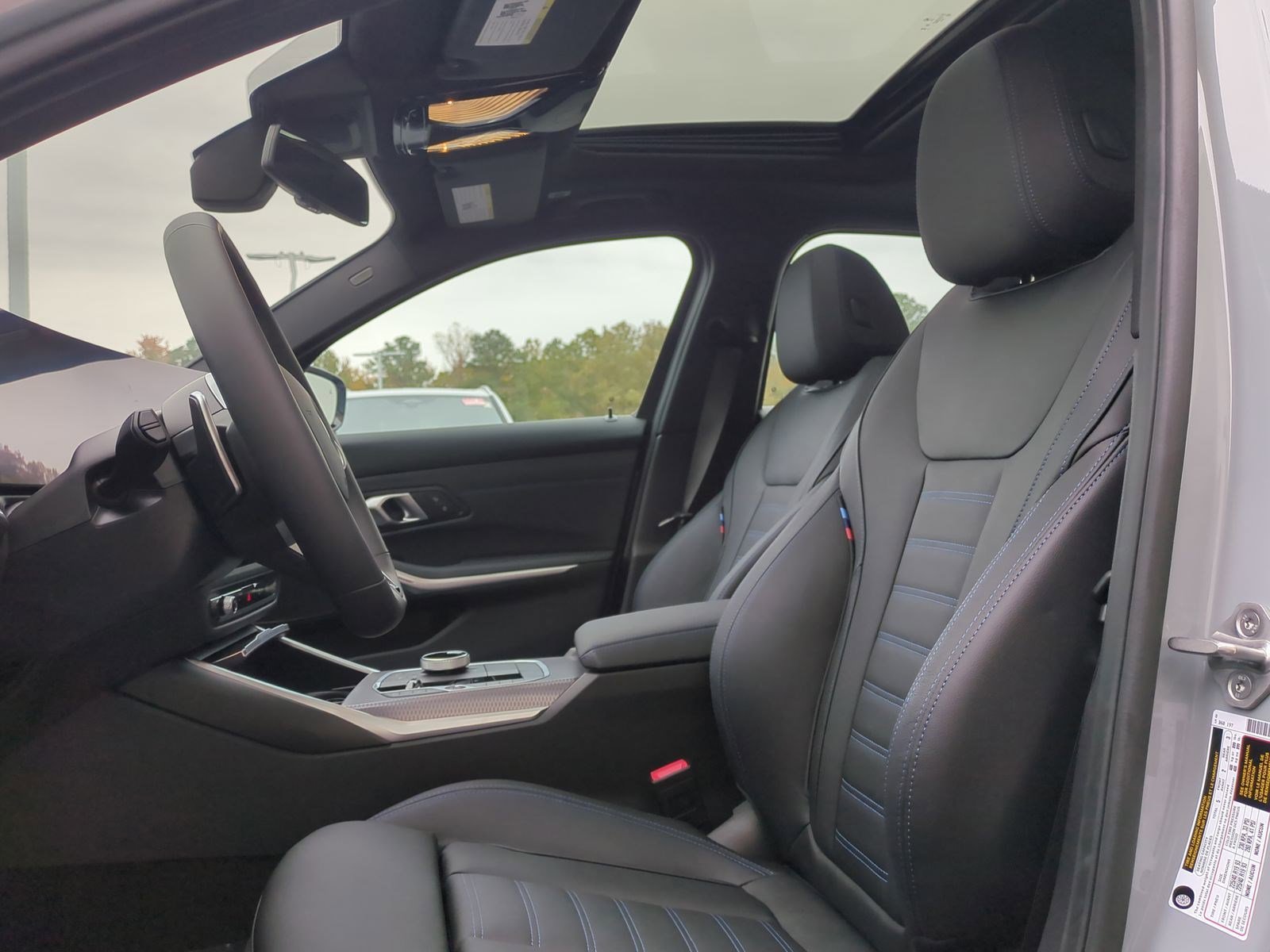 Certified 2026 BMW 330i Sedan w/ M Sport Package image 15