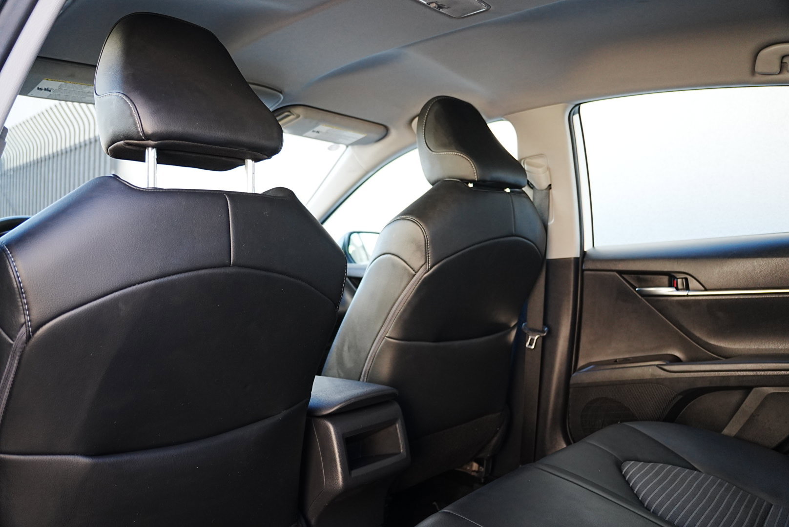 Used 2024 Toyota Camry SE image 12