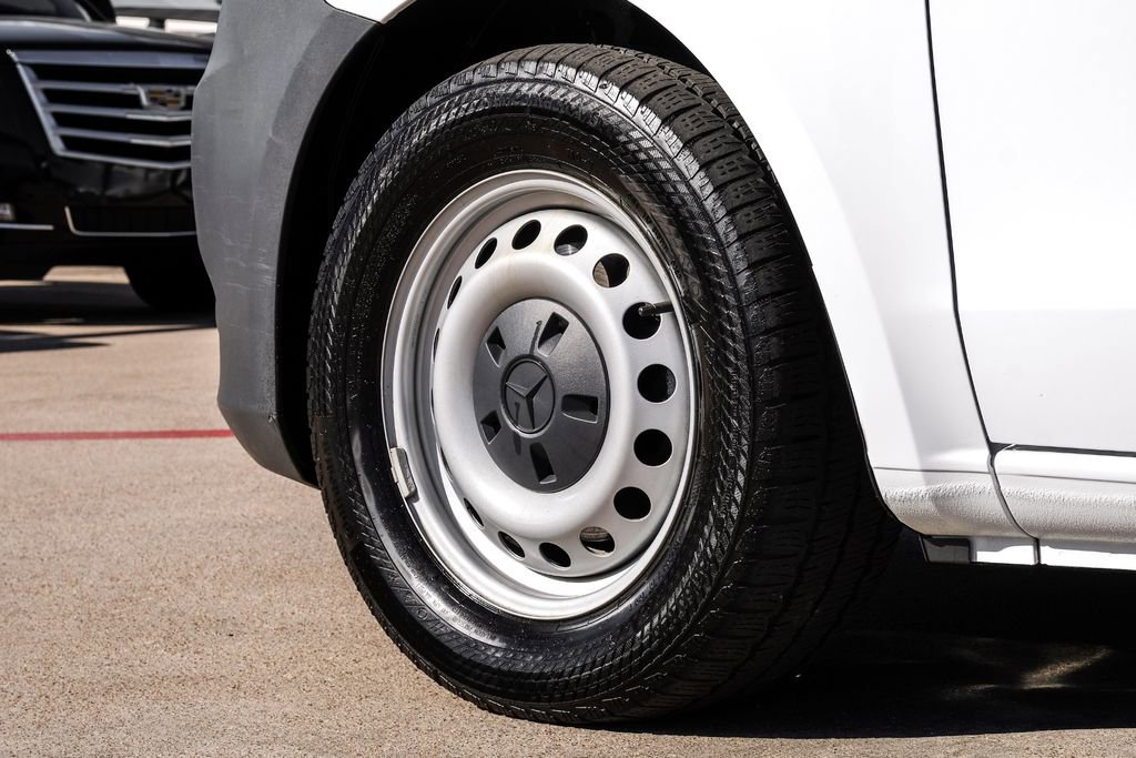 Used 2023 Mercedes-Benz Metris image 50