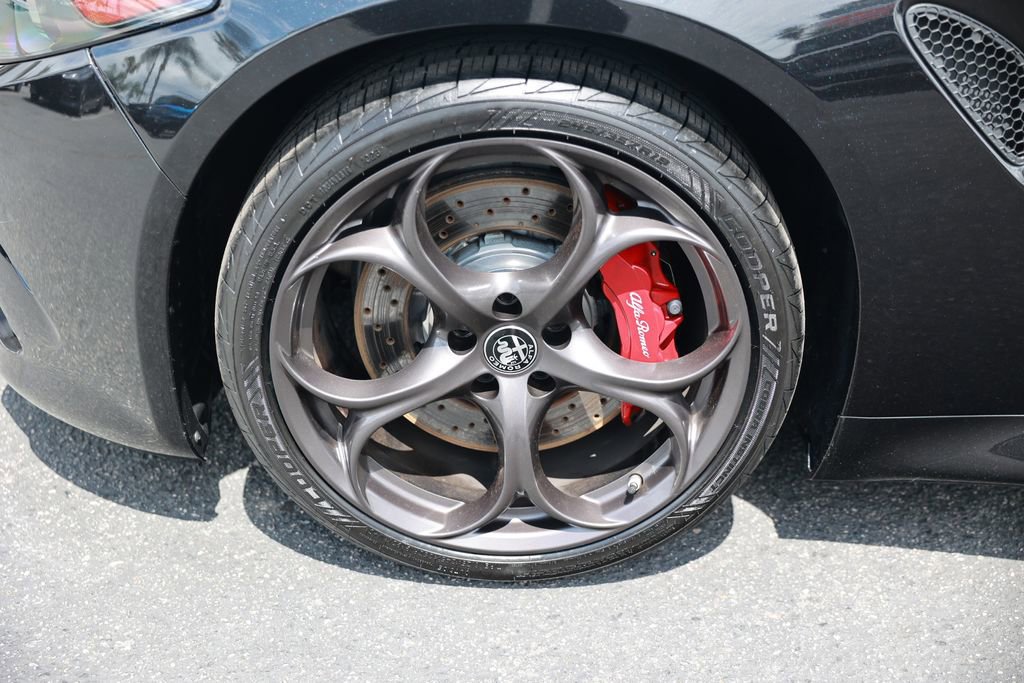 Used 2023 Alfa Romeo Giulia Quadrifoglio w/ Active Assist Plus Package RWD image 13