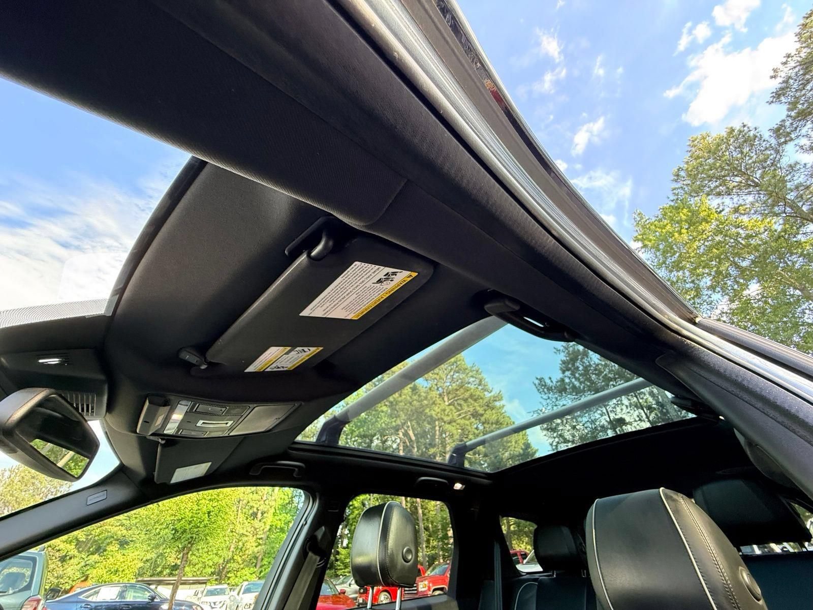Used 2018 Land Rover Discovery Sport HSE Luxury AWD/4WD image 58