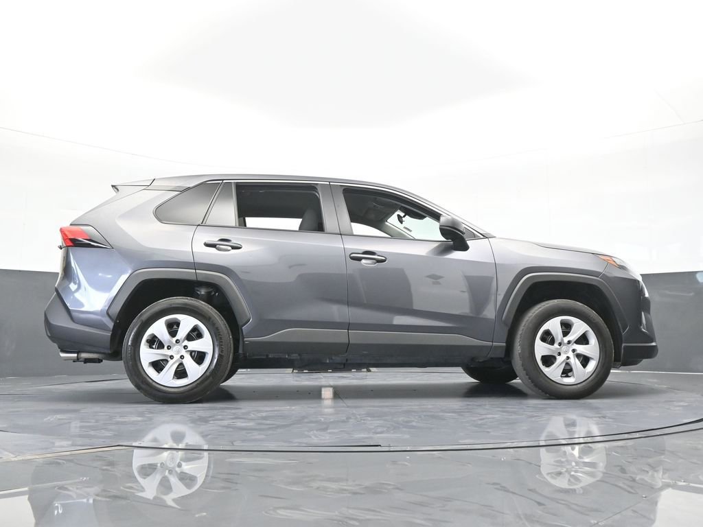 Used 2024 Toyota RAV4 LE FWD image 59