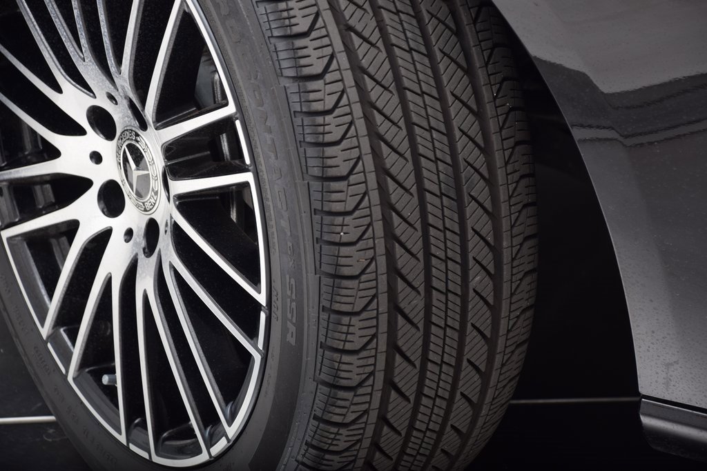 Certified 2025 Mercedes-Benz C 300 Sedan image 30