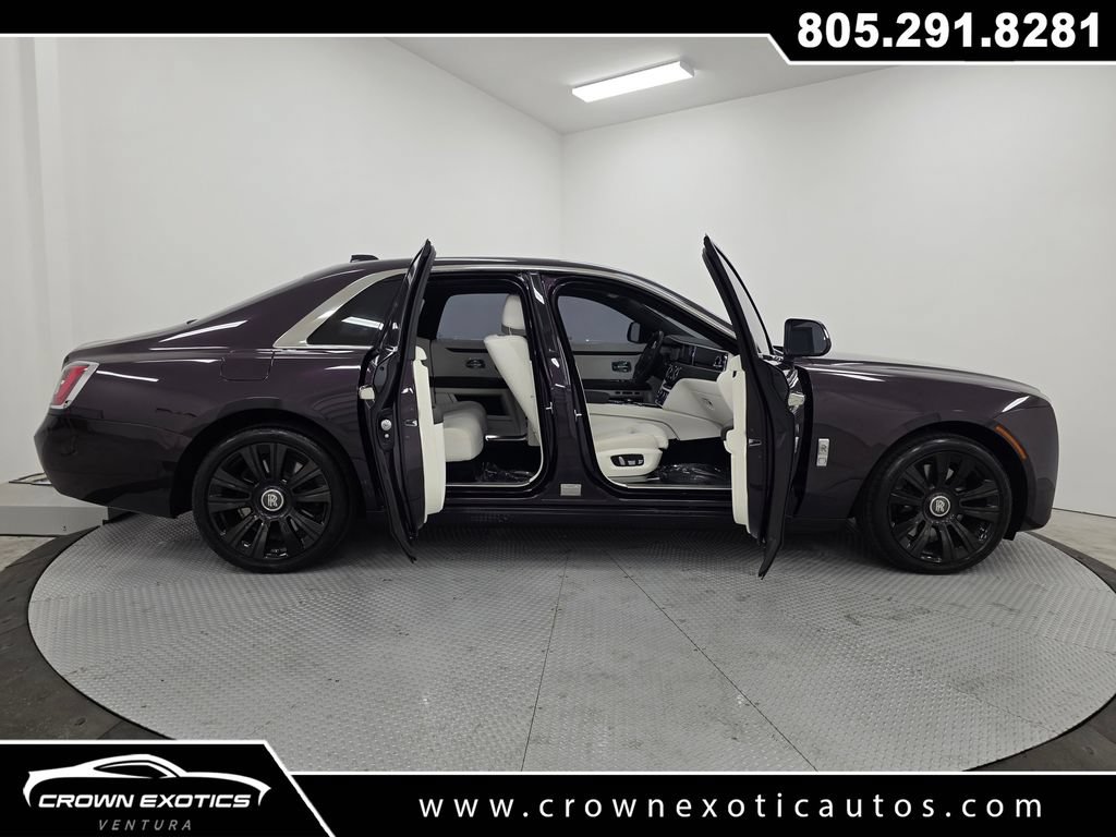 Used 2023 Rolls-Royce Ghost AWD/4WD image 21