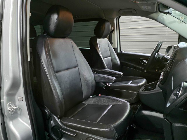 Used 2016 Mercedes-Benz Metris Passenger image 14