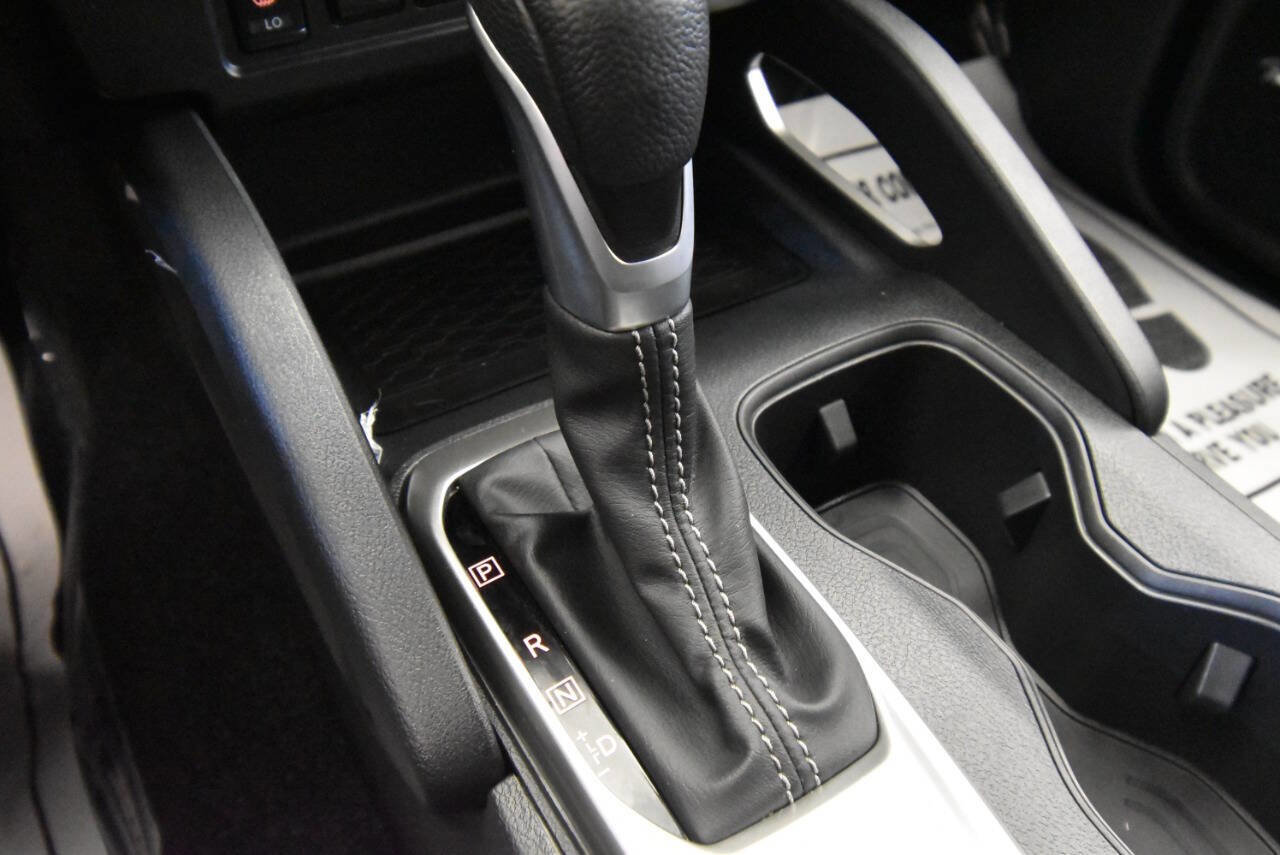 Used 2025 Nissan Frontier SV w/ SV Convenience Package image 18